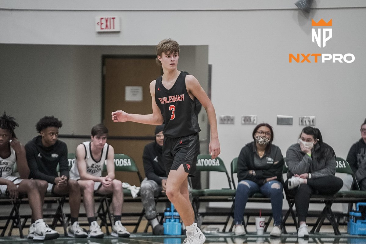 NXTPROHoopsSW's tweet image. 6A is WIDE OPEN! Bartlesville falls 58-54 to Tahlequah in the opening round. What a victory for the Tigers. 

@TahlequahHoops | @BvilleBruinsMBB