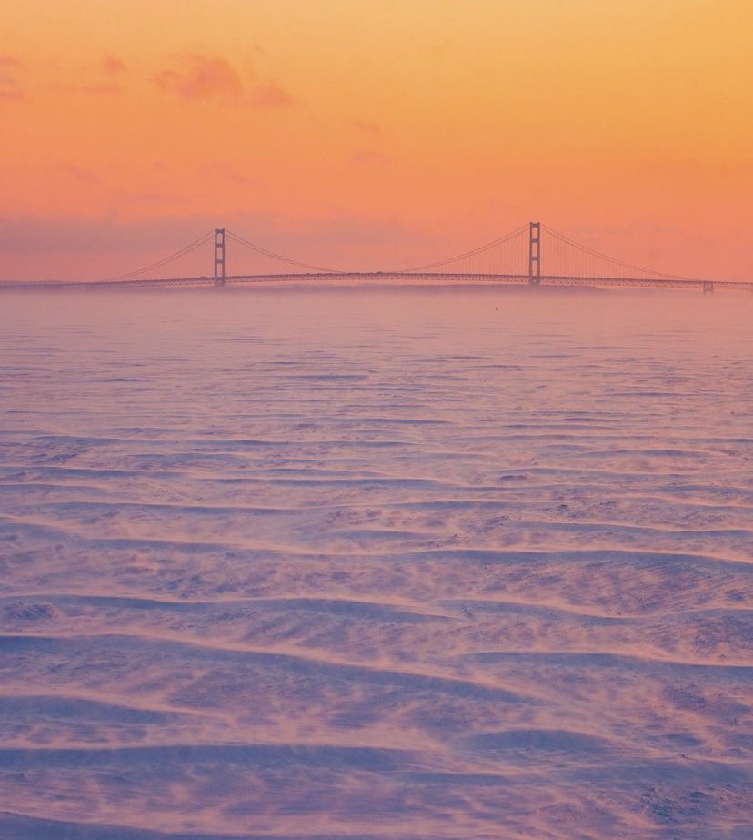 MustangLounge's tweet image. Mackinac Bridge 🌅
📷 @ greendrinks via Instagram