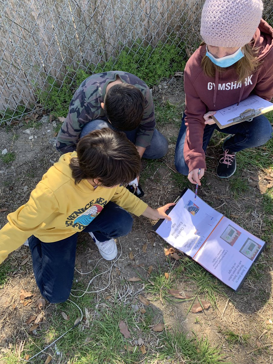 ashleyhann5th's tweet photo. Thank you @NISDElemEnviron We loved exploring science outside and learning to use new weather tools! #ThisIsCNE #CNEReunited #RootEdColoniesNorth https://t.co/rrePoDdEqm
