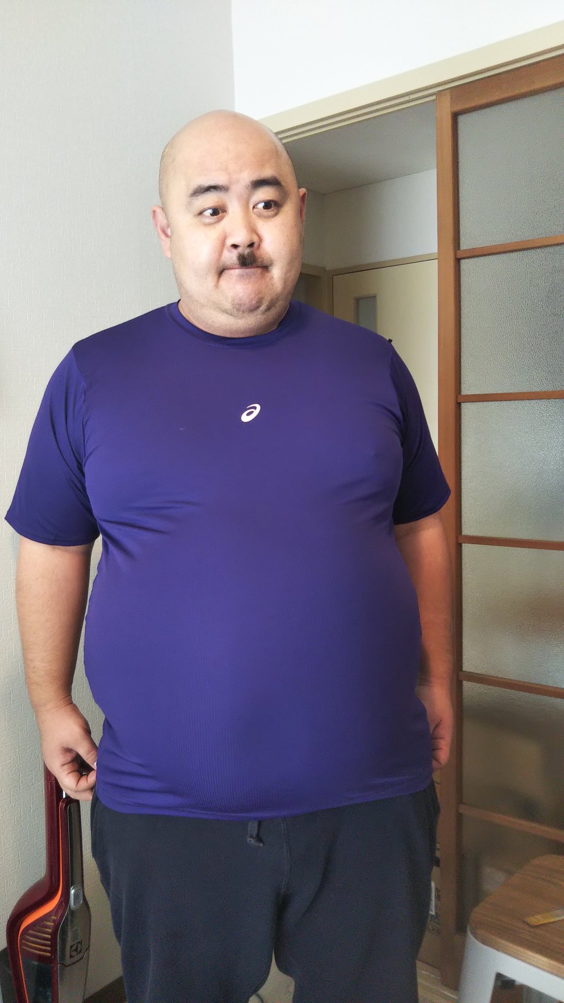 上木恋愛研究所キューティー上木 私 上木恋愛研究所キューティー上木 は 本日結婚いたしました 本日結婚いたしました 本日結婚いたしました 恋愛を研究してきた成果がありました 明日からは お笑いを研究していこうと思います 上木と