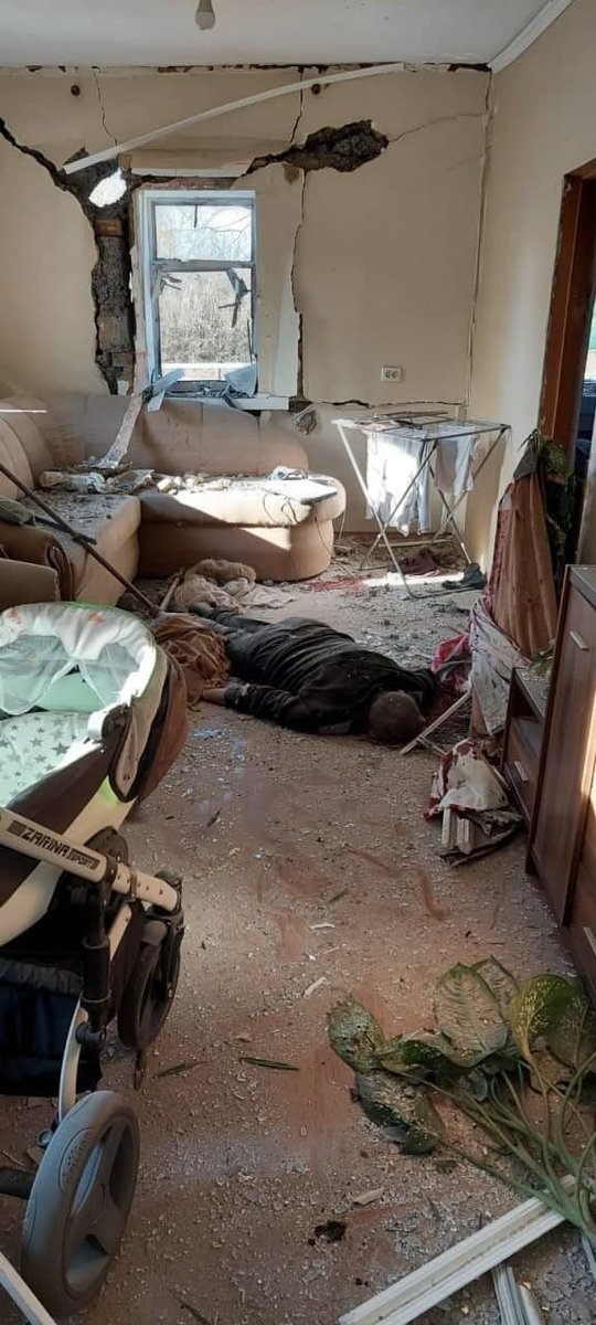 OldShubin's tweet photo. @MID_RF @EmbassyofRussia @DIRCO_ZA @_AfricanUnion @africanews @PresidencyZA @RusEmbNam @EmbRusBotswana @RussiaUN @Rusembegypt @AmbRusBen Русскофашисткие оккупанты - Гаага ждёт вас https://t.co/o79FLAxTMJ