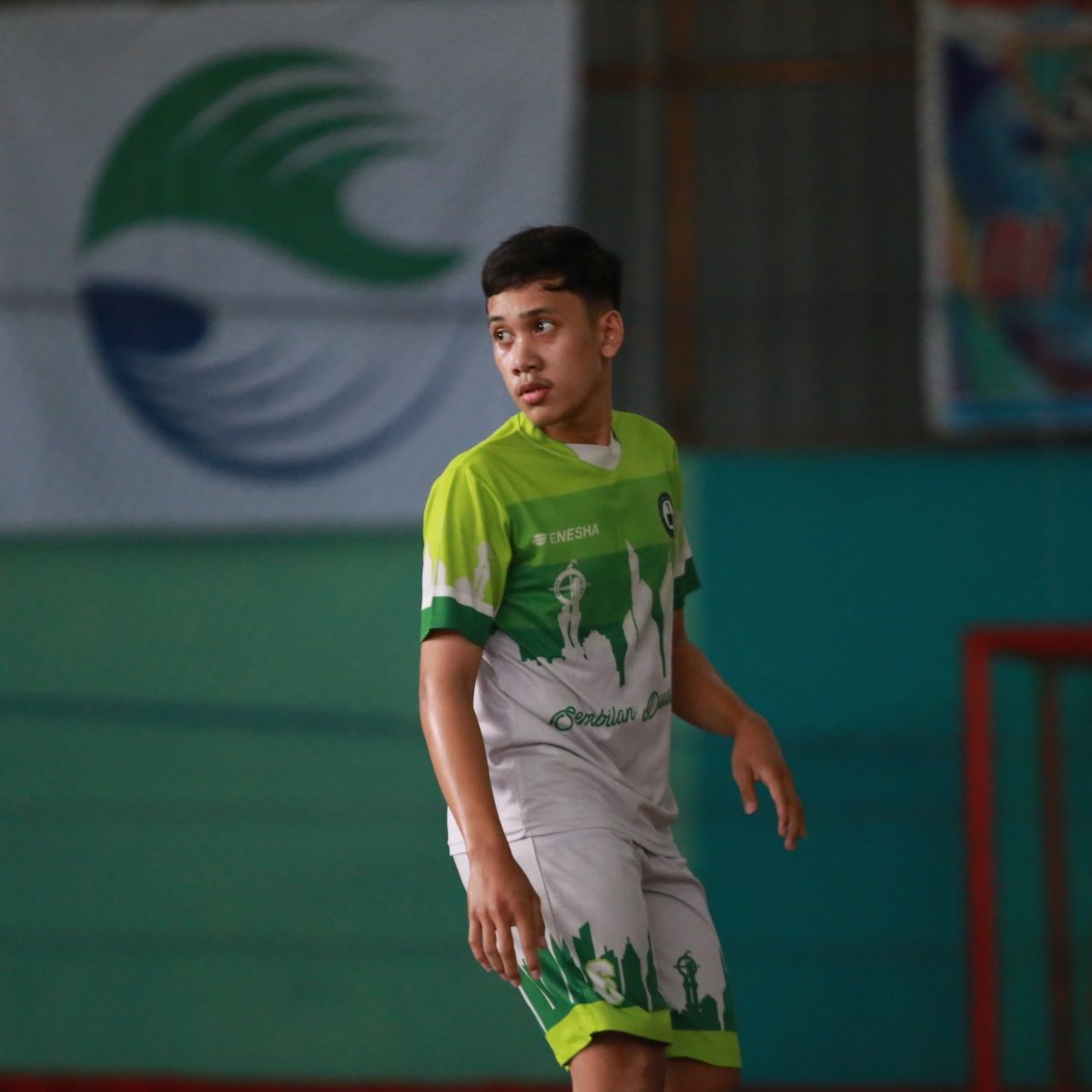 efdamel's tweet photo. #FotoProfilBaru https://t.co/bkgXm7ZmY0