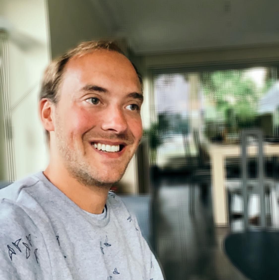 🥳 Proficiat Hannes Van Iseghem

Hannes geeft steeds het beste van zichzelf als Service &amp; Concept Designer bij Liantis 🙌
Neem zeker een kijkje op liantis.be/nl !