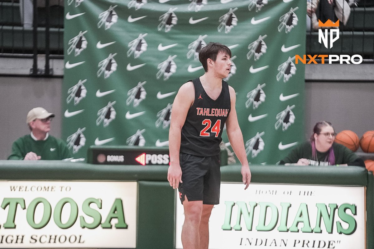 NXTPROHoopsSW's tweet image. PC West will take on Tahlequah in the Regional Championship! 

@TahlequahHoops | @pcWESTbball405