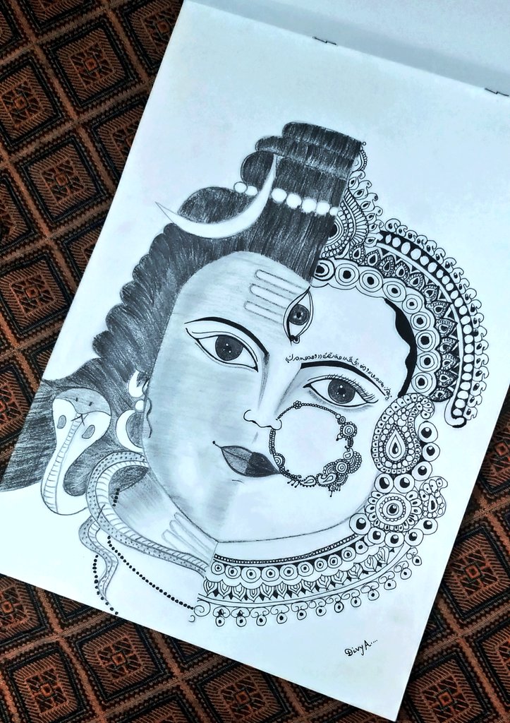 Divya55517's tweet photo. ☘️काल पण तूच महाकाल पण तूच
लोक ही तूच त्रिलोकही तूच
शिव पण तूच आणि सत्यही तूच
जय श्री महाकाल हर हर महादेव☘️
#महाशिवरात्री #माझीकला ✍️
#ॐनमःशिवाय #अर्धनारीश्वर https://t.co/WfXwm1AUN8