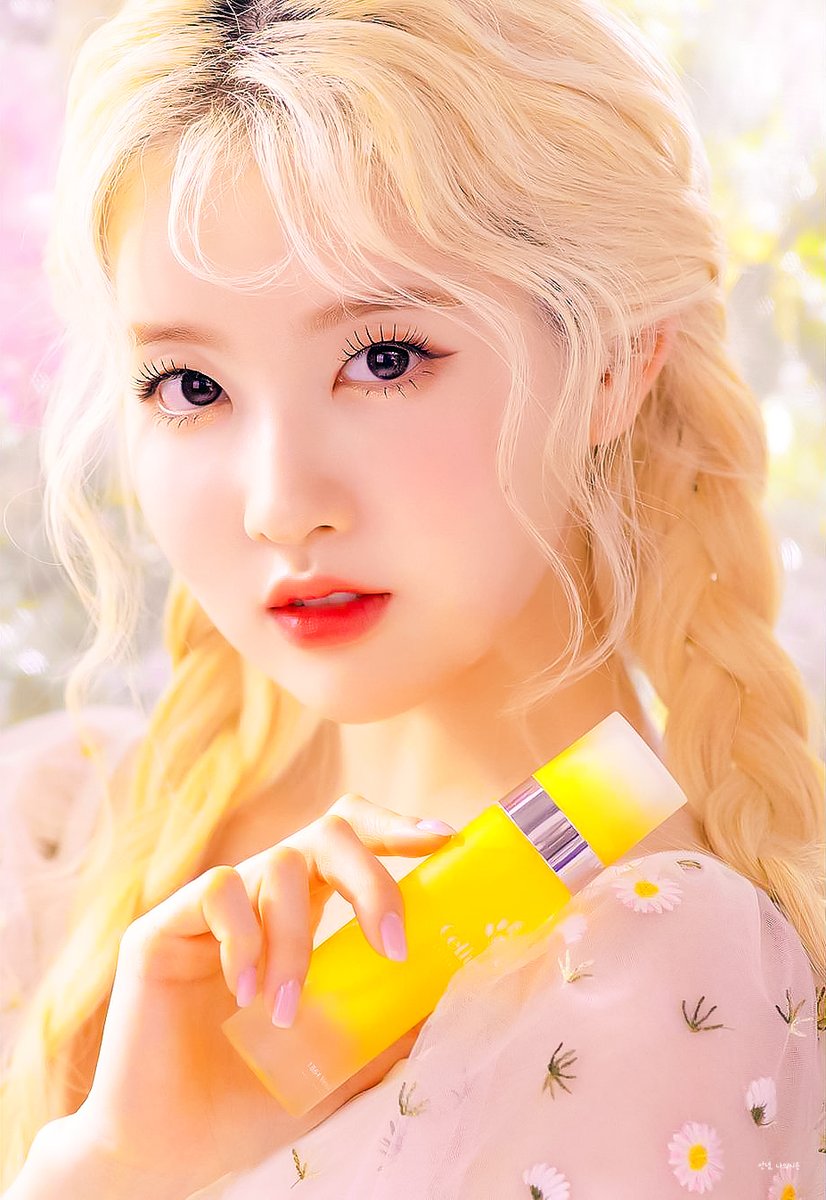 Hi_mysieun's tweet photo. 셀러버 보정 (1)
.•♥ https://t.co/9jrKXLezJ7

#시은 #SIEUN #스테이씨 #STAYC 
@STAYC_official https://t.co/eazMbEvtfm