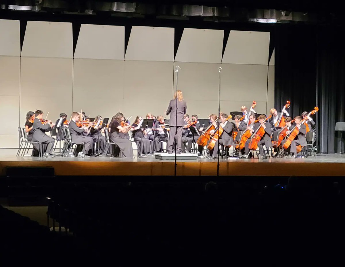HeathOrchestra's tweet photo. Congrats to our Varsity and JV students for earning overall scores of 1 from their judges at UIL Contest today! https://t.co/Nhcxofu9sw