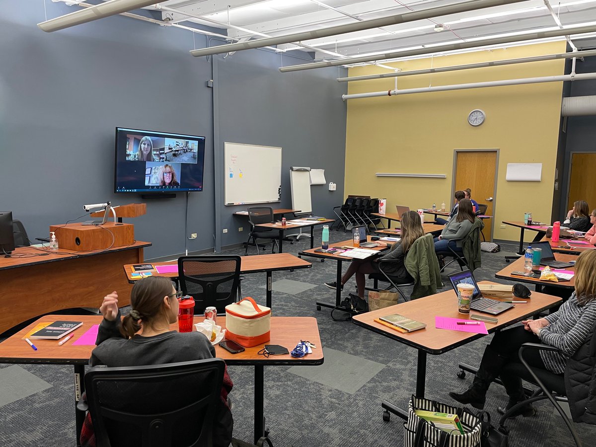 A great first night of class with #MLIT14! It’s always a good time <a href="/JudsonULiteracy/">JudsonU Education Graduate Programs</a> when we get to see @MeganTruax <a href="/HkrausKraus5/">Heather Kraus</a> and talk about genre growth! #ReluctantReaderMe #LiteracyLeaders