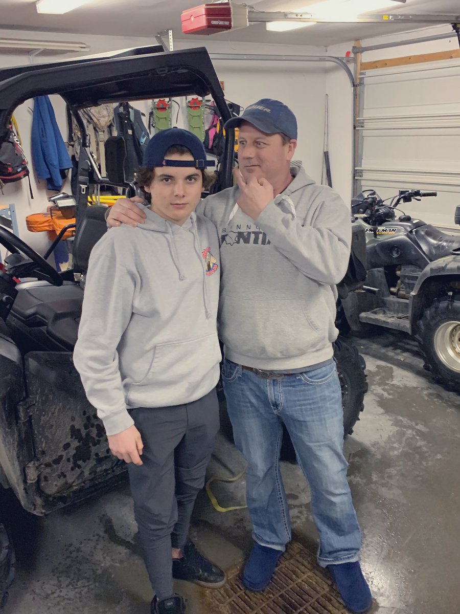 Hebs4Hebs4's tweet photo. Happy 17th too my best pal. #timeflies. #gem https://t.co/unA9S5HmR4