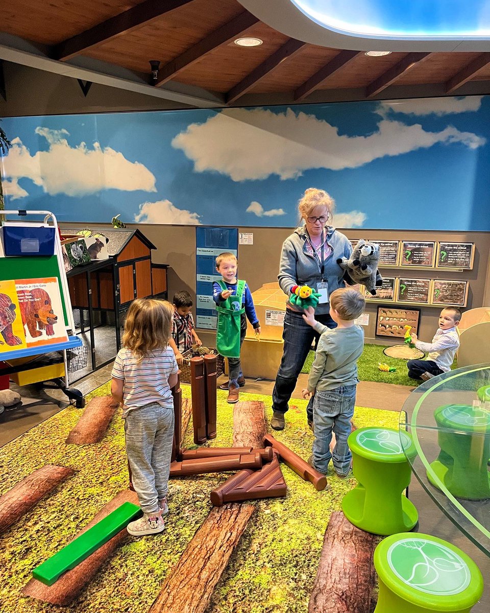 Region7EcoLand's tweet photo. Ore City students visited EcoLand today!  🌿🦓🐘🦒🐄🐖🐓🐇🌿
Mrs. Jones’s class loved the Farm to Table room!
Mrs. Kayne’s class enjoyed playing drums in the Serengeti.
Mrs. Quinn’s friends were fascinated as they investigated sifting sand in the Rock room. @Region7ESC https://t.co/cUpmB6Wo5R