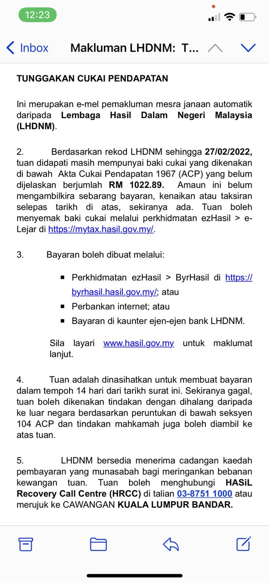 nurfaziewm's tweet photo. Wth is this. Every month dah deduct from PCB, kau nak ape lagi 🤬 https://t.co/wFJMAYoj0x
