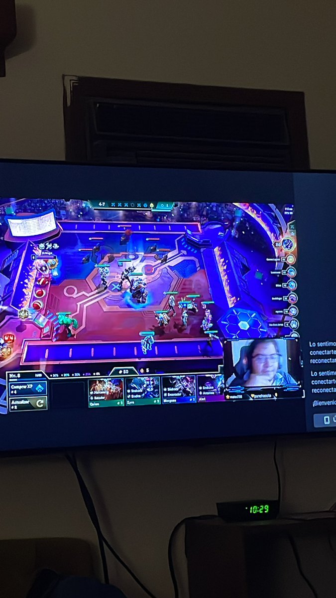 red_cort's tweet photo. @MrMugui viéndote desde la tv Kappa, si Mugi confía,yo confío https://t.co/mBdZVZTVUZ