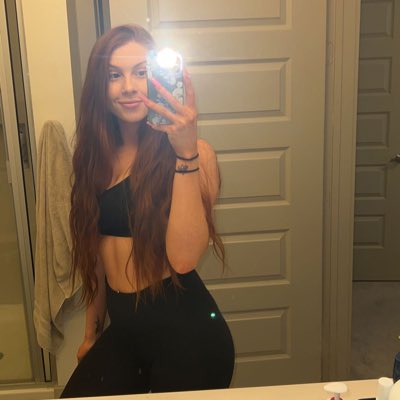 caitepaigexoxo's tweet photo. #NewProfilePic https://t.co/RSkK9jAK27