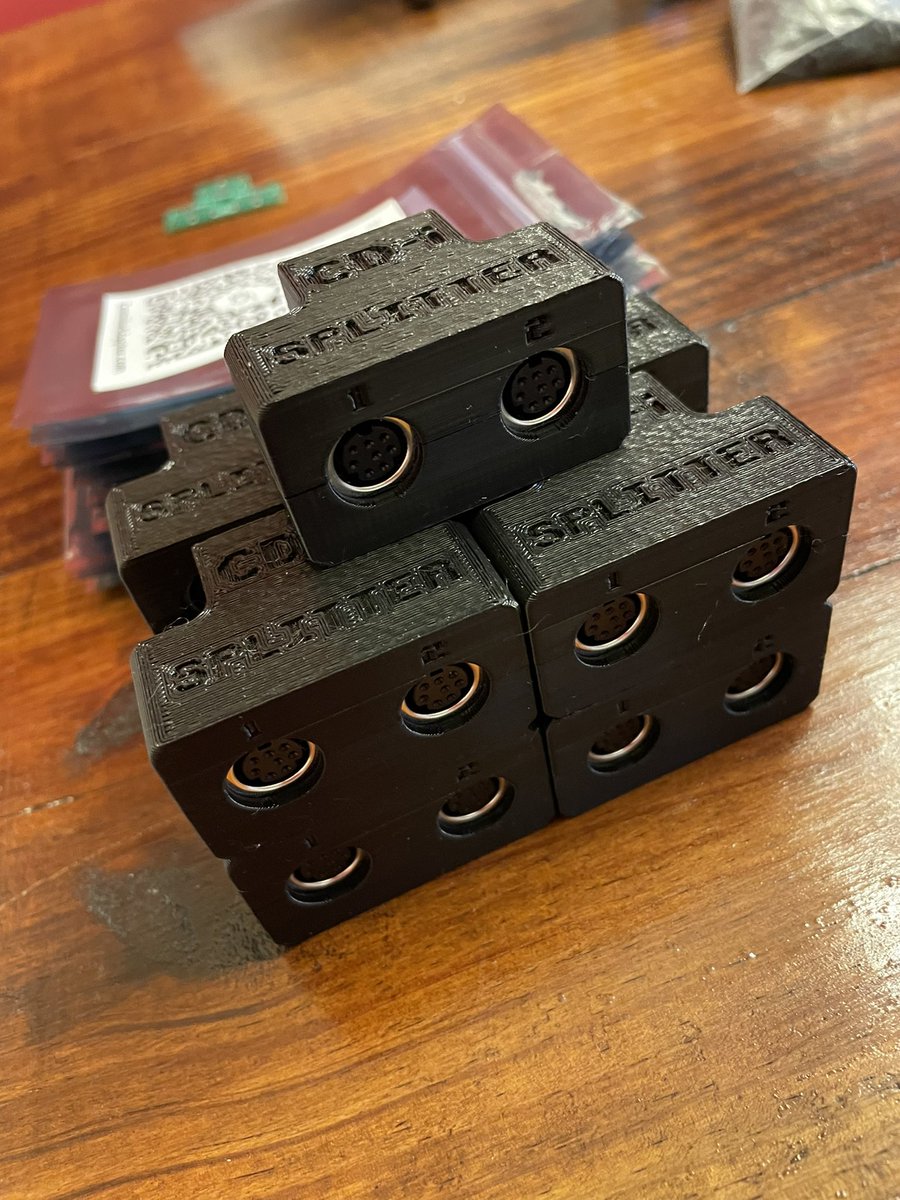 RobertDaleSmith's tweet image. Limited batch of CD-i splitters available. After these sell out, I will take no money down preorders to gauge interest for another larger batch.

controlleradapter.com/products/cd-i-…