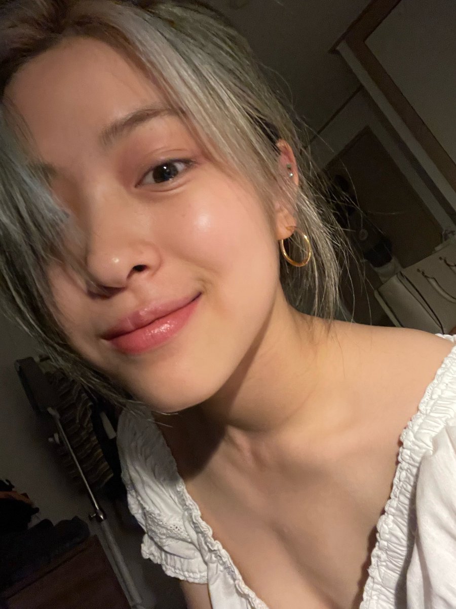 UNIVERSEITZY's tweet photo. shin ryujin ✨ https://t.co/fhmQdz09gI
