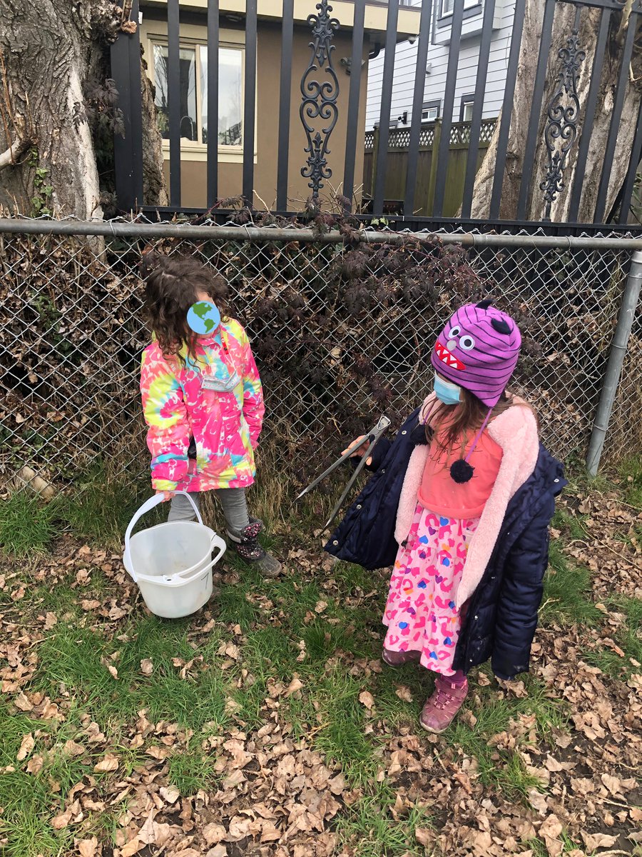 Last week, <a href="/petitsgriffons/">Petits Griffons</a> students continued to explore kindness in relations to nature, listening to bird language &amp; cleaning up the school grounds. “Kindness is when you feel welcomed because birds sing you a song in Shady Forest.” - R, K student #sd38learn