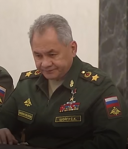 certezadisso's tweet photo. The expression of a sane person following the orders of an insane man.
The expression of an insane man sending young people to their deaths, destroying a country and threatening nuclear war.

We should be worried about #Putin's mental health...
The #Russians probably are. #Kyiv https://t.co/td8zA39JGK