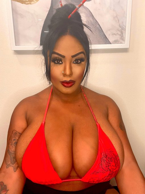 Are y&rsquo;all still up ? ❤️😘🥰 https://t.co/UBx1ldKmKq #dallas #texas #allnatural #mondaymotivation #curvy<a href="/tag/texas"class="tags"><span>#texas</span></a><a href="/tag/allnatural"class="tags"><span>#allnatural</span></a><a href="/tag/curvy"class="tags"><span>#curvy</span></a><a href="/tag/dallas"class="tags"><span>#dallas</span></a><a href="/tag/mondaymoti"class="tags"><span>#mondaymoti</span></a>