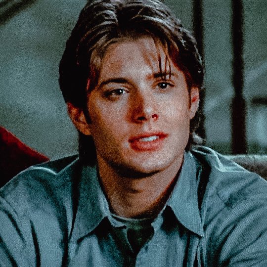 Happy Birthday Jensen Ackles, you age better than fine wine 