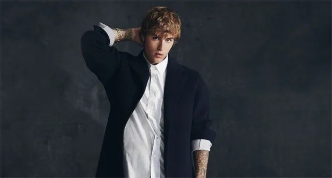 PopBase's tweet photo. Happy birthday to the talented Justin Bieber, who turns 28 today.

The Grammy-winning singer has proven to be one of pop music’s biggest figures throughout his career with numerous achievements like youngest soloist in history to accumulate eight #1 albums on the Billboard 200. https://t.co/27dzeAl7rK