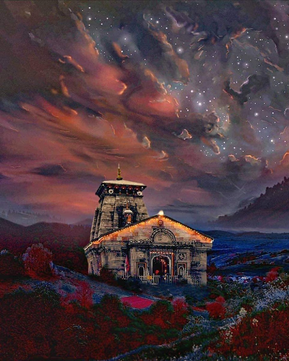 ॐ त्र्यम्बकं यजामहे सुगन्धिं पुष्टिवर्धनम् । 
उर्वारुकमिव बन्धनान्मृत्योर्मुक्षीय माऽमृतात् ।।
#Mahashivratri