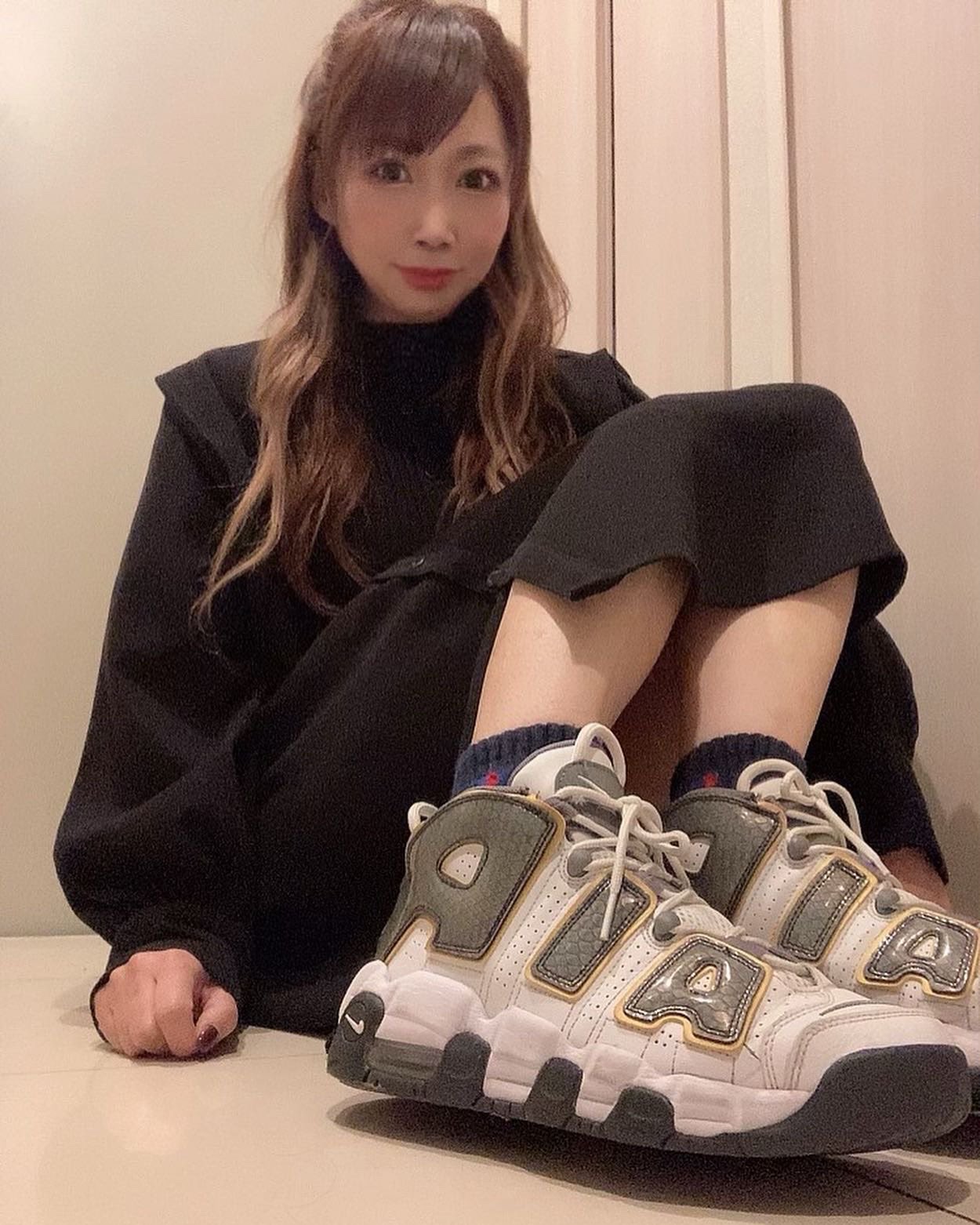 【最終値下げ】NIKE モアテン レディース US6 24cm ブラック 箱無し 楽天市場】ナイキ モアテン レディース（カラーブラック）の通販