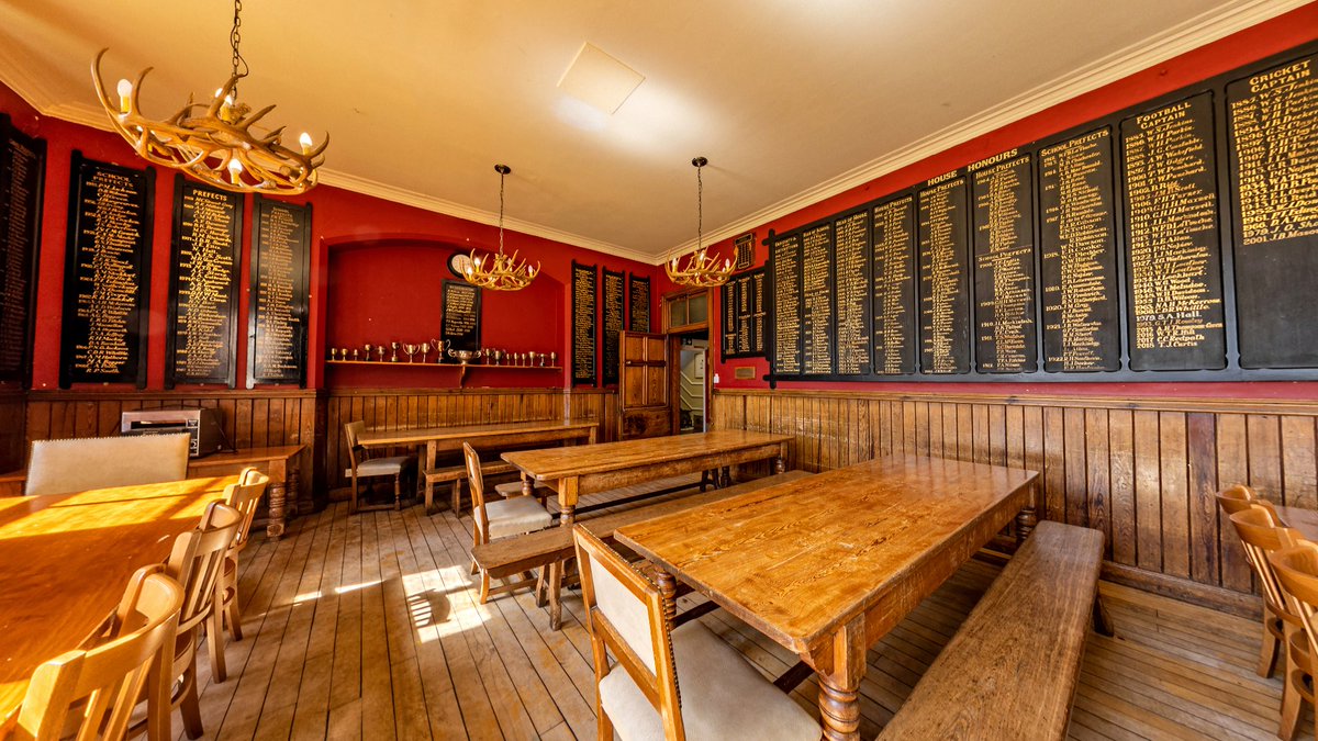 PSFSchoolFinder's tweet image. We are delighted to be recommending some of the UK&apos;s best boarding schools that specialise in a wide range of sports, academic interests, the arts and music. 

Contact us or register for your free consultation with our experts here 

ukprivateschoolfinder.com

#ukboardingschools