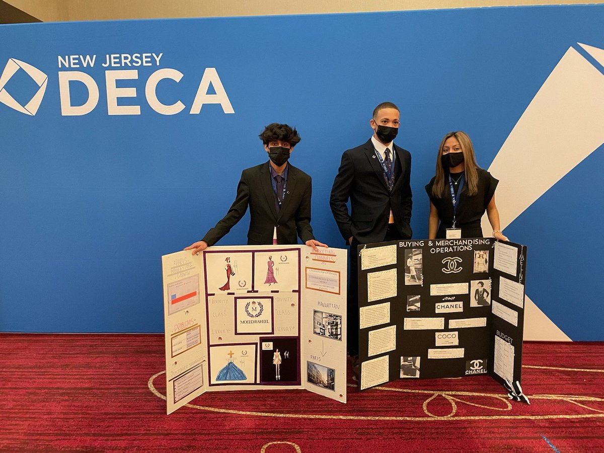 JMHSDECA's tweet photo. 🔷️ #NJDECASCDC Day 1 is in the books! 

Massive congratulations to our 20-page competitors and qualifiers, Ryan Kas and Matt Olah for the Community Service Project, and Noelle Powers for winning multiple scholarships!

On to Day 2, and all the dubs that the day will bring‼ 😼 https://t.co/BRSxYOc4EP