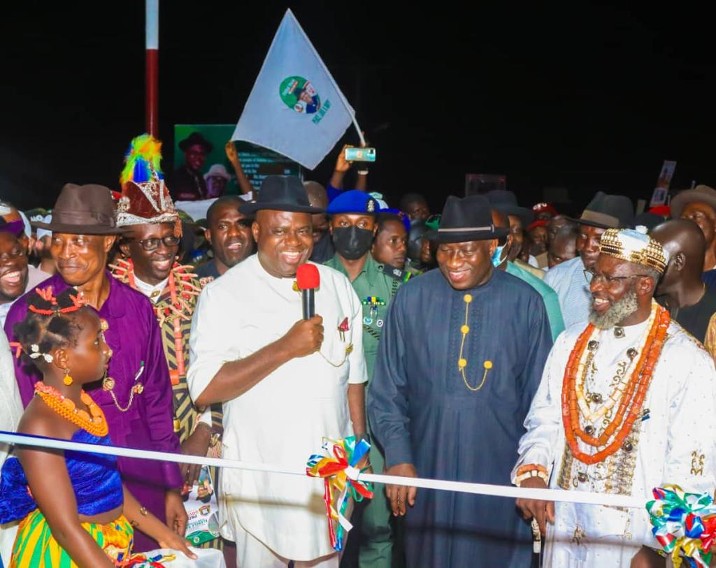 Governor Douye Diri tweet media