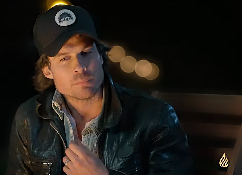 Another cap from Ian's chat on #CampfireConvos #iansomerhalder #brothersbondbourbon <a href="/brothersbond/">Brother's Bond Bourbon</a> 🥃🥃 #TimetoBond