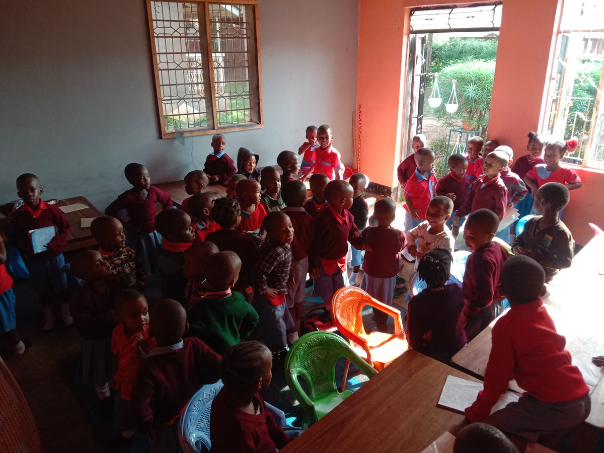 FreeGenerationA's tweet image. ☺ smile 
A great day ahead.. Let&apos;s go for it..! 
#teamchanges 
#WeAreFreeGeneration