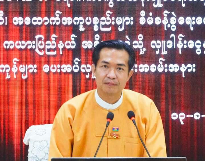 harleythel's tweet photo. U El Faungsho, Karenni State's chief minister in civil government regime, has been charged under section-(55) of the anti-corruption law at the Loikaw police on Mar-1. #CivilianCasualtiesByJunta #2022Mar1Coup #WhatsHappeningInMyanmar https://t.co/w2tzbvN53v