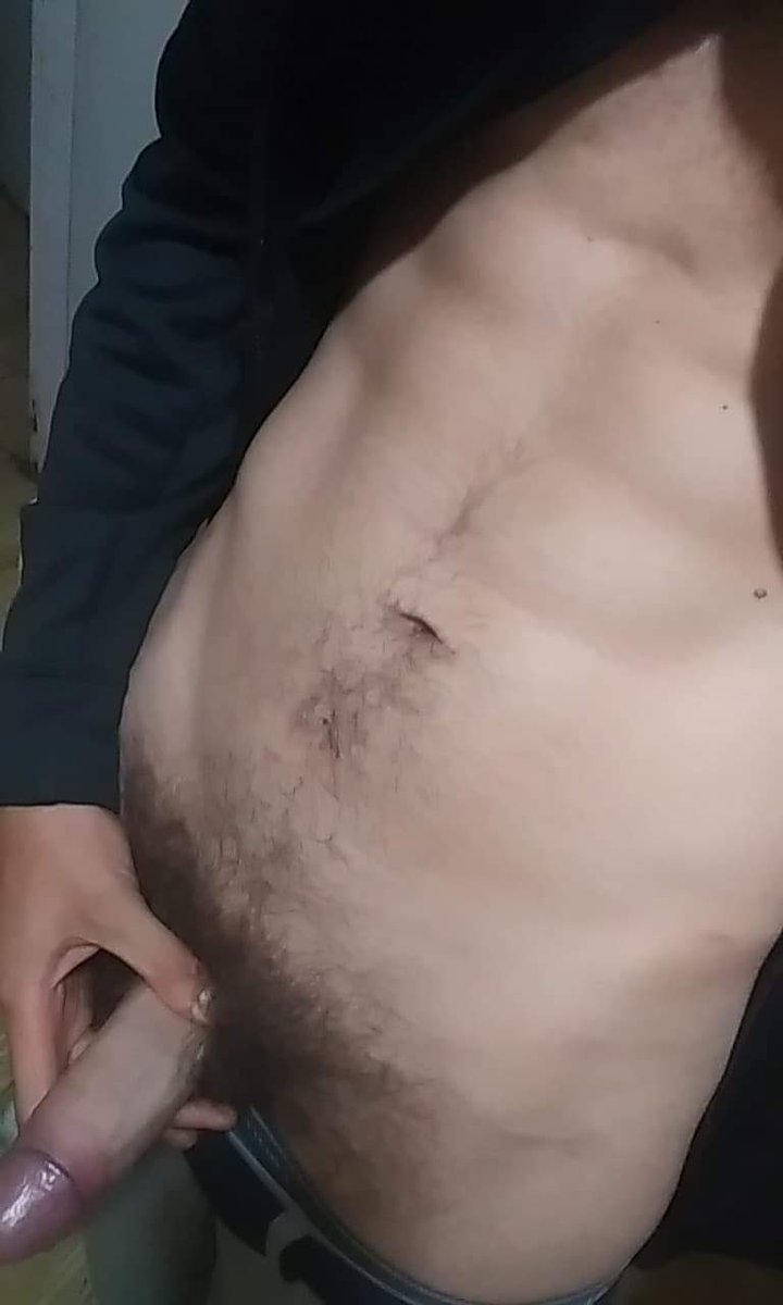 Dominic62050210's tweet photo. @twink_dd Yo guapo https://t.co/pMR3DxP9Ku