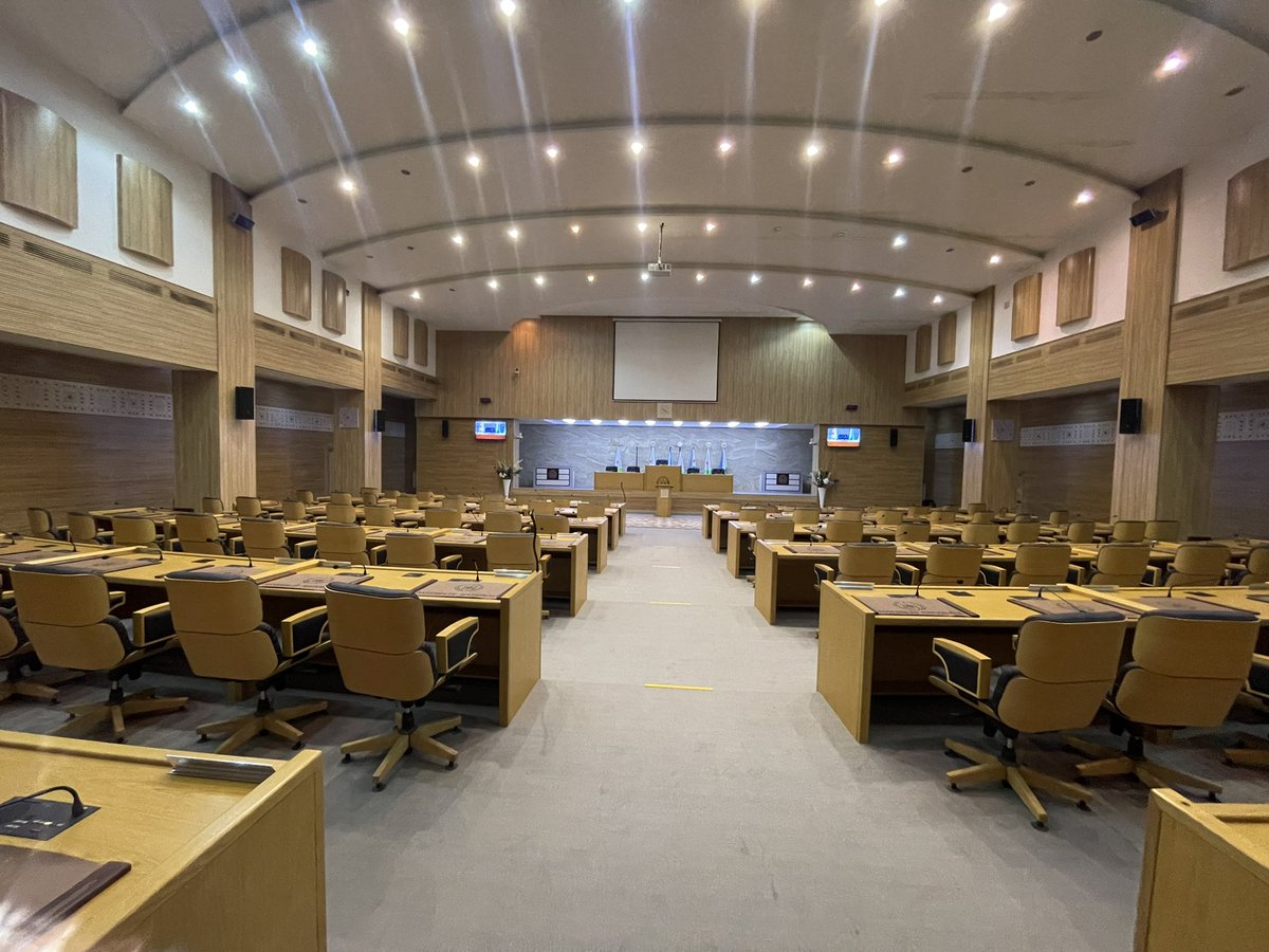 ANDjibouti's tweet photo. L’ouverture solennelle de la première Session ordinaire 2022 Conformément à la Constitution et aux prescriptions du Règlement intérieur.
#Djibouti #andj https://t.co/nuIAdDAxlQ
