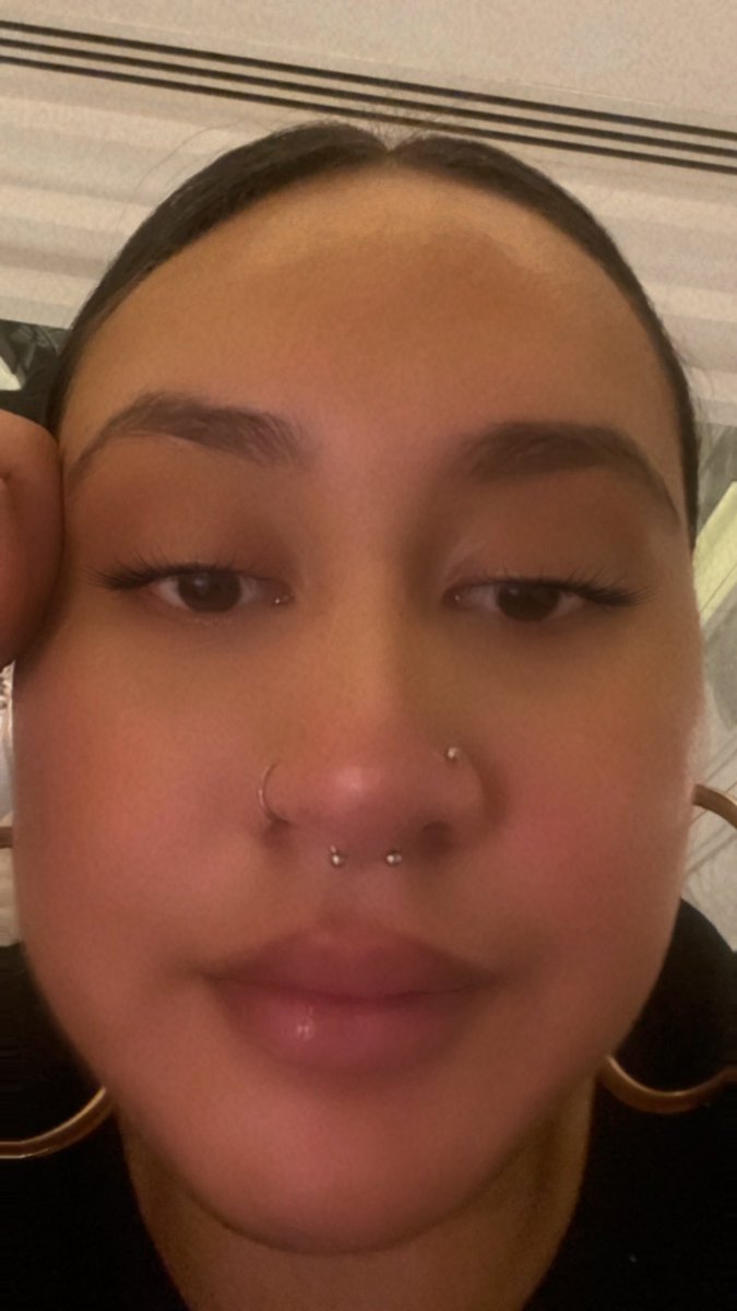 Went out for dinner for the first time in so fucking long, looked decent for once and this was the only picture I took 😭