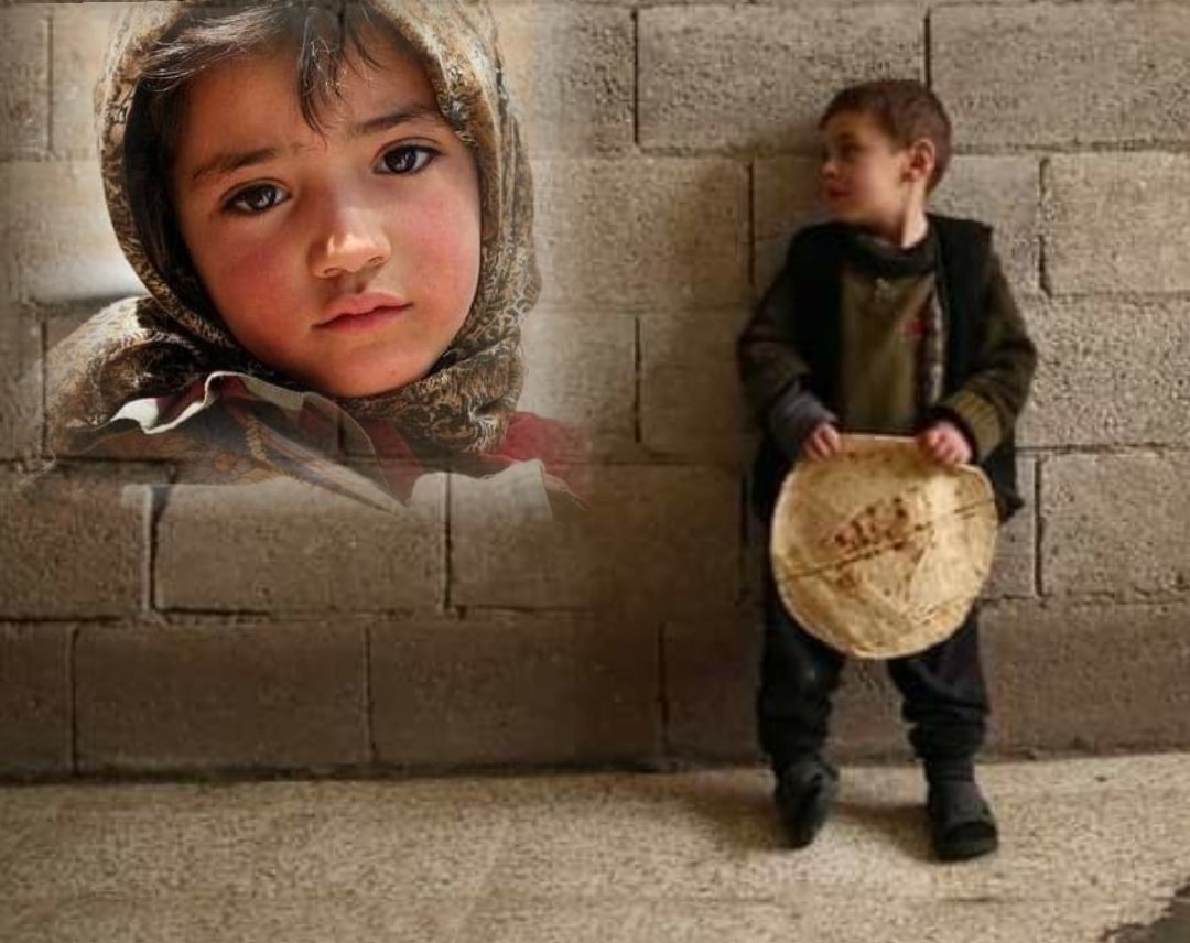 becooladam's tweet photo. في #بيوت كتيرة فُضيت من #الدفى ،،،برّادتها خاوية،و #الصحّة متروكة ع اللّه بلا دواء ولا علاج
و #العلم لأولادها بطّل مهم نسبةً لإعطاء الاولويّة لسدّ #الجوع والستر وراء ماء الوجه.   ....
فتشوا عنها ....يرحمكم الله.  🙏
"فلم يبقَ إلّا لَفتةُ المتذكِّرِ".🤲
#سوا 💔 https://t.co/8x6tN5bovB