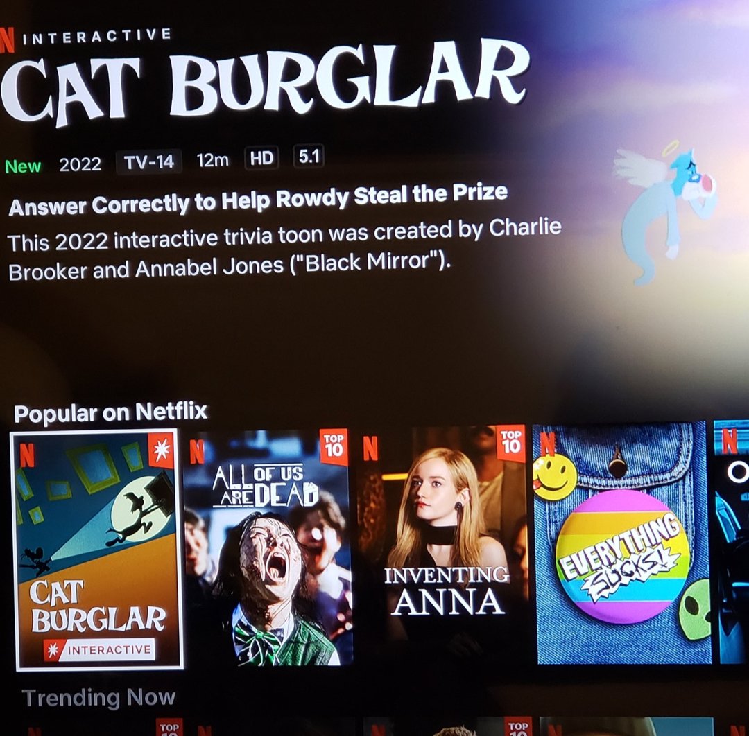 SaveES1996's tweet photo. Why can't @netflix see how good of a show @EverythingSuxTV  is #trending #popular https://t.co/FYKaROuzJh