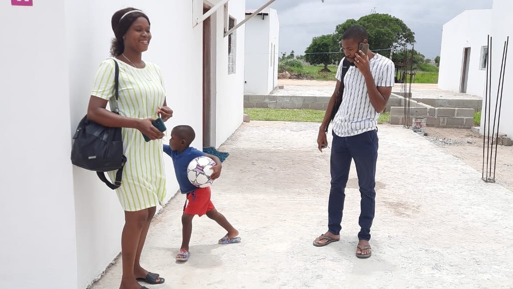 Exciting to see new clients moving into their affordable and sustainable homes, built by our amazing housing developer partner Casa Real (<a href="/CasaReal13/">Casa Real</a>) 😍🏡🌍✊🏽

#RealFi #Cardano #AffordableHousing