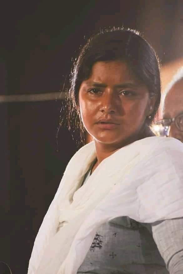 mahacpimspeak's tweet photo. Minakshi Mukherjee, West Bengal Secy. of @dyficec , has been tortured by police and sent to 14 days' jail custody for leading protests seeking #InsaafForAnishKhan - Student Activist allegedly murdered by Mamata Banerjee's police. https://t.co/IHmbhg5seM