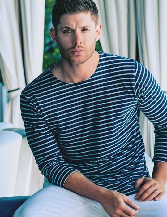 HAPPY BIRTHDAY JENSEN ACKLES!  