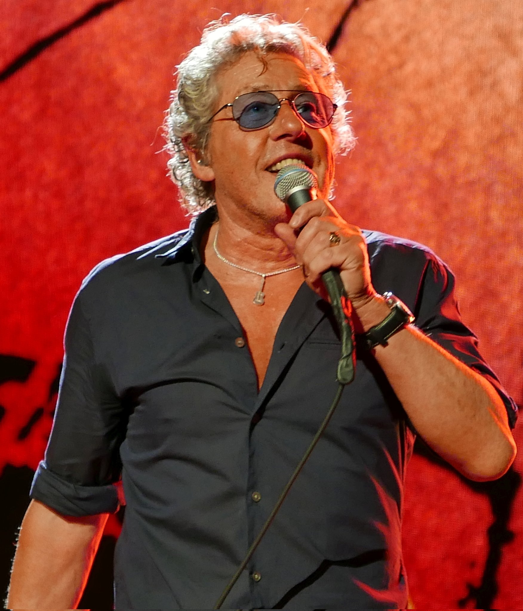  Happy Birthday to Roger Daltrey (The Who)       