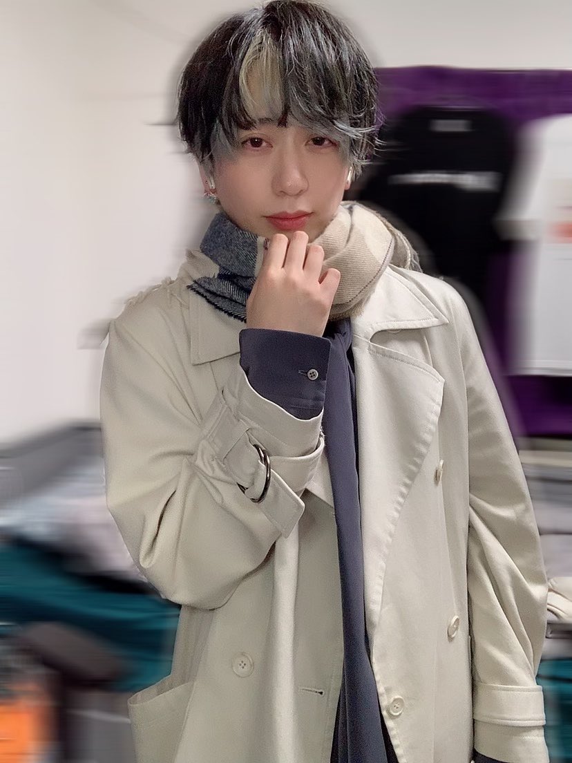 mode_yuu's tweet photo. ちょっと付けてみたいなぁってピアス買ってみたんだけど…どう…？？

冬生まれの冬男子(？)も暖かくなってきたから終わりだな🧸

最近お目目の調子が悪い（；_；） https://t.co/8eY8B9W1SS