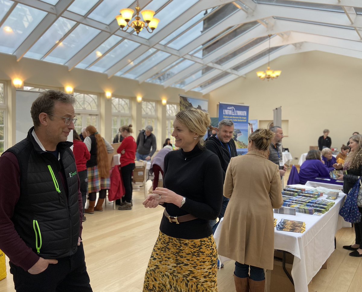 Visit Exmoor tweet media