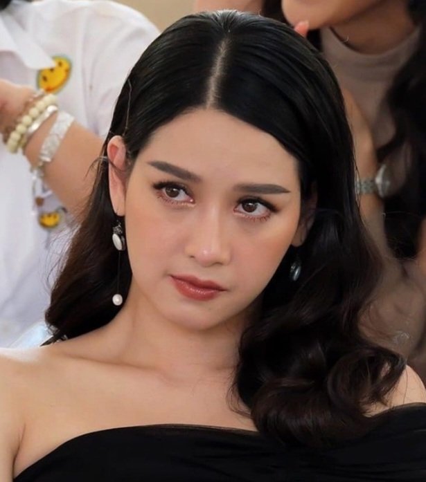 iamC_01's tweet photo. ฝากความหวังไว้ที่โมอีกคนนะ หวังมากๆว่าโมจะช่วยพี่โมได้ อย่างน้อยที่สุดก็ขอให้พี่โมได้รับความเป็นธรรมที่สุด กระชากหน้ากากพวกมันออกมาให้ได้ I love you two Mo, please fight for her and I'll pray for you. I'm here I'll support you! #แตงโม #โมอมีนา #โหนกระเเส https://t.co/IofBO6ZzMU