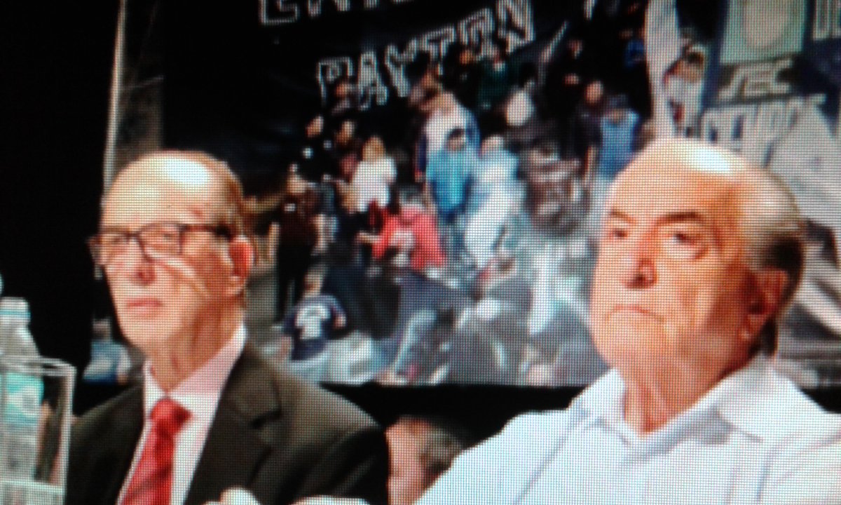 “ EMULO DE :JEFFREY EPSTEIN ”extraños manejos junto a CARLOS PÉREZ DE LOS FONDOS de OSECAC, estuvo con ¡ TODOS LOS GOBIERNOS ! y siempre lo favorece la “ JUSTICIA”.Es hora que se VAYAN.MILLONARIOS mientras cierran Empresas como Garbarino. @MinTrabajoAR <a href="/alferdez/">Alberto Fernández</a> <a href="/MundoGremial/">Mundo Gremial</a>