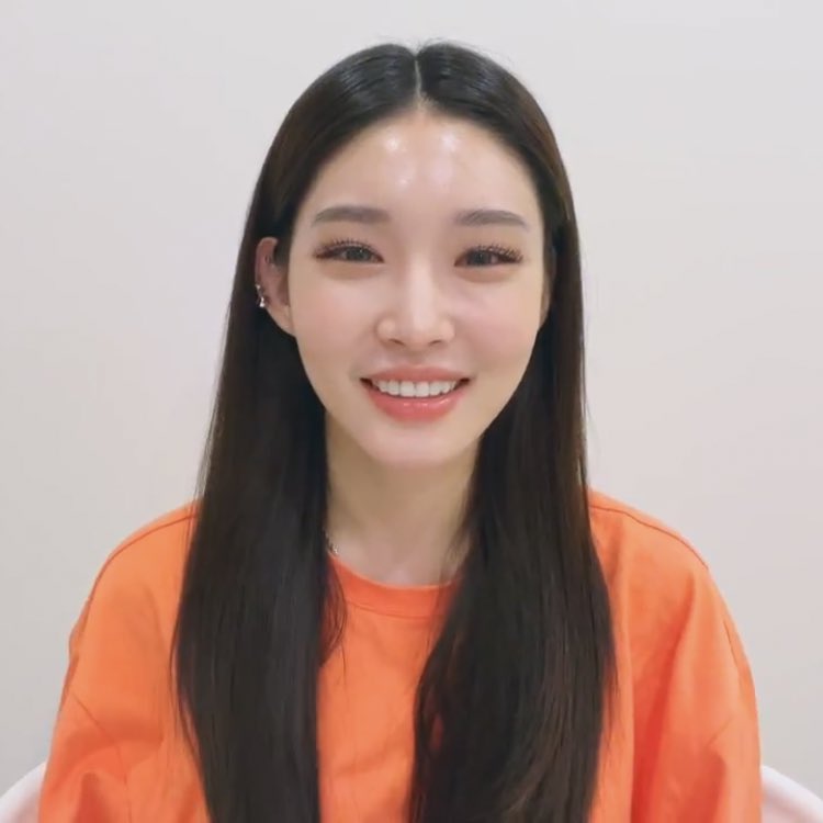 KCHSOURCE_'s tweet photo. god knows how much i missed this smile https://t.co/TCS8boqROu