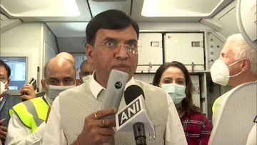 ANI's tweet photo. A flight carrying Indian nationals stranded in Ukraine arrives in Delhi from Hungary

Union Health Minister Dr. Mansukh Mandaviya receives the returnees, assures them that GoI is making every effort to rescue all Indians stranded in Ukraine https://t.co/GIySpusKRI