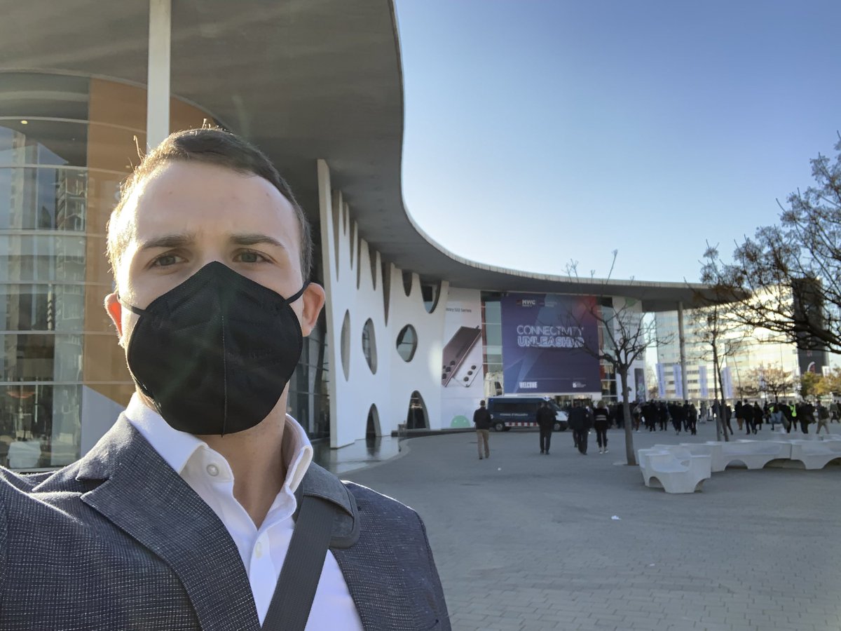 #MWC2022