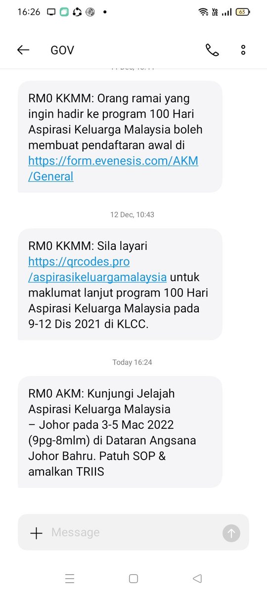mohdadam_S's tweet photo. boleh send sms about your bullshit hari Aspirasi Keluarga Malaysia but couldn't give a forewarning about the flood. tahniah malaysia https://t.co/88QbLPBew6