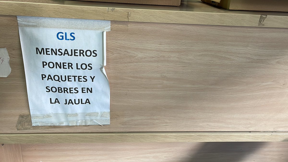 anapereznv's tweet photo. Nuestros clientes nos reservan “nuestro sitio”. @GLS_Spain #driverday https://t.co/IfUwVQWZNS